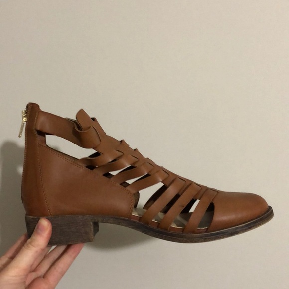 JustFab Shoes - Strappy Closed Toe Sandals